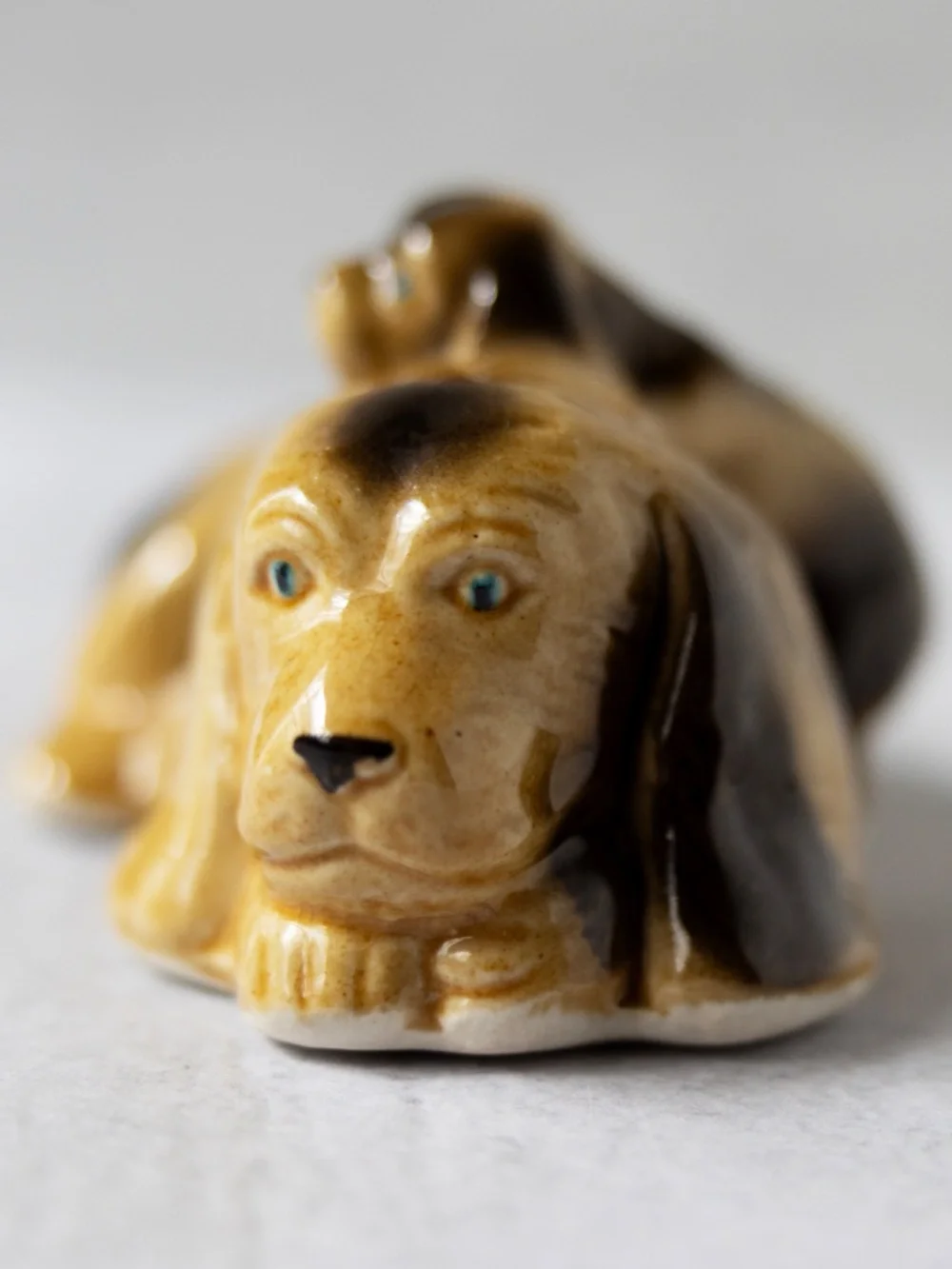 Vintage ceramic mother brown cocker spaniel dog with puppy made in Brazil 6